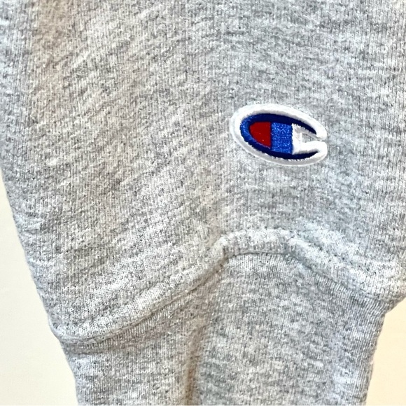 Champion Hoodie Women’s Small Gray Pullover Smiley Face LOVE Patch Logo - Picture 5 of 10